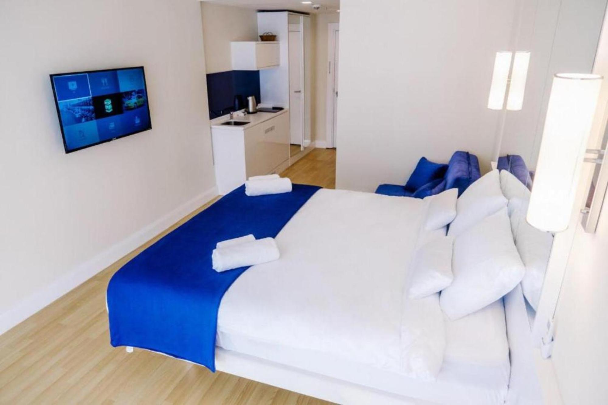 Sea View Orbi City Aparthotel Batumi Exterior foto