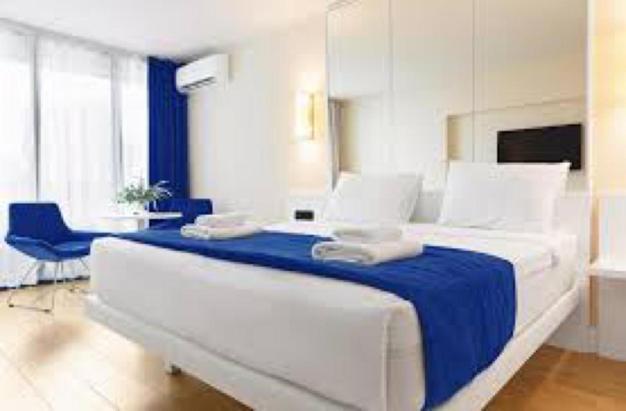 Sea View Orbi City Aparthotel Batumi Exterior foto
